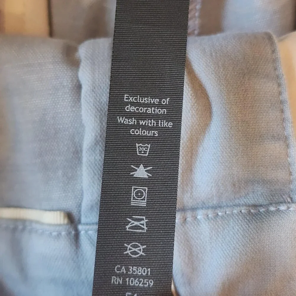 Lululemon Shorts Mens 32 Light Gray Chino Golf Casual Stretch Secure Zip Pocket